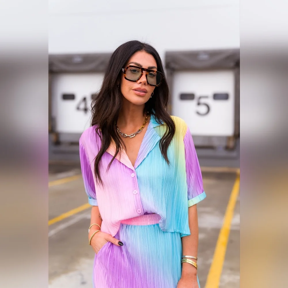 Dressed in Lala Ćest la Vie Plissé Skirt Set in Rainbow Daydream - Picture 9 of 10